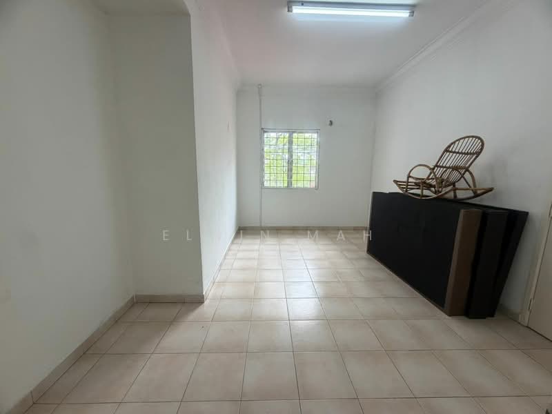 Semi-Detached House for Sale in Taman Garing Utama (Rawang) - Elwin Mah - Interior - PropertyGuru.com.my