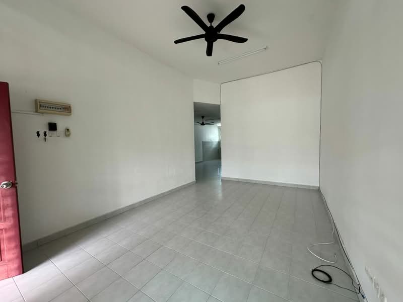 Rumah Teres untuk Disewa di Kepala Batas (Penang) - C.H. Lee - Interior - PropertyGuru.com.my