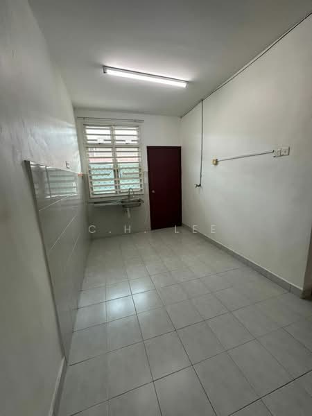Rumah Teres untuk Disewa di Kepala Batas (Penang) - C.H. Lee - Kitchen - PropertyGuru.com.my