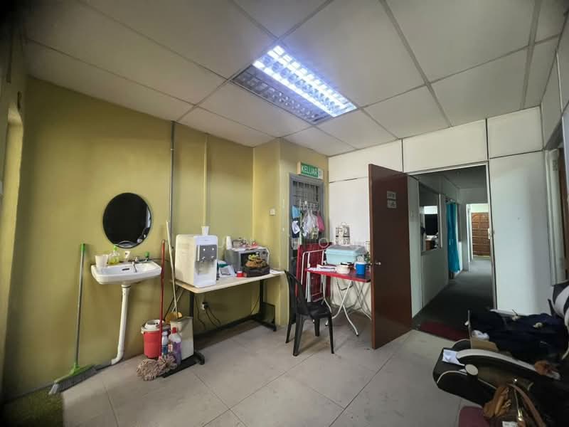 Pejabat untuk Disewa di Bandar Menjalara (Kuala Lumpur) - Jun How - Interior - PropertyGuru.com.my