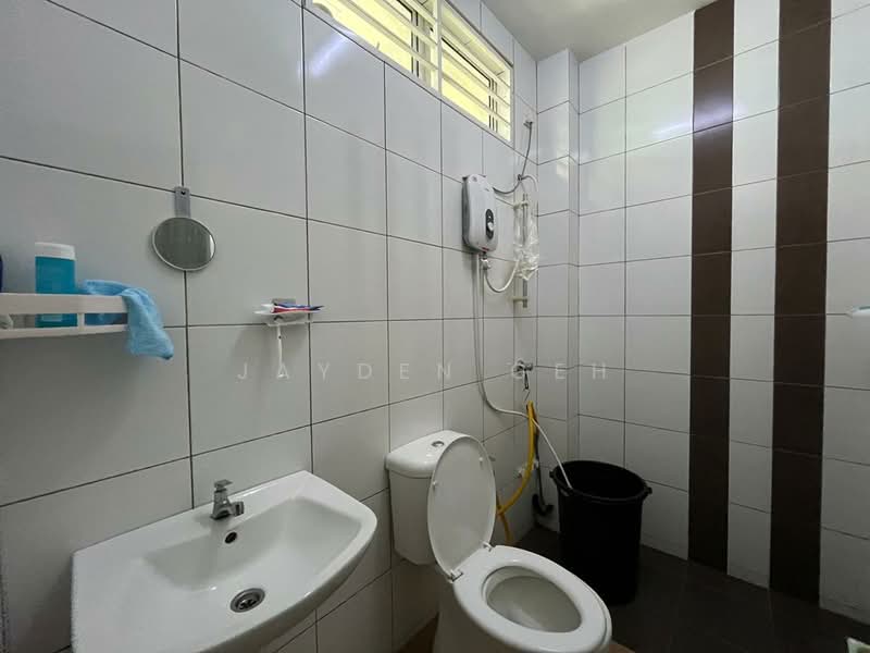 Semi-Detached House for Sale in Alor Setar (Kedah) - Jayden Geh - Bathroom - PropertyGuru.com.my