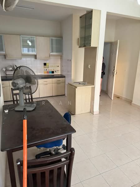 Kondominium untuk Disewa di Suriamas - Bryan Lee - Kitchen - PropertyGuru.com.my