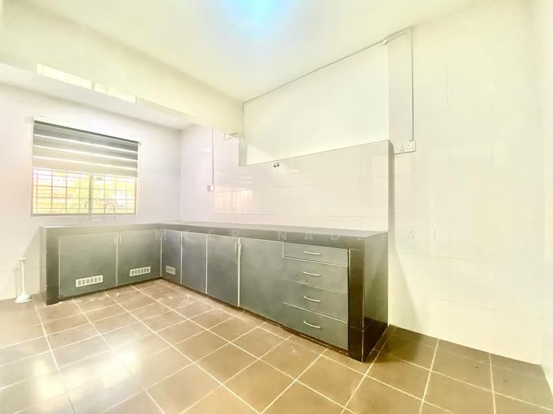 2-storey Terraced House for Sale in Bandar Teknologi Kajang (Kajang) - Ammeer Nadzrai - Kitchen - PropertyGuru.com.my