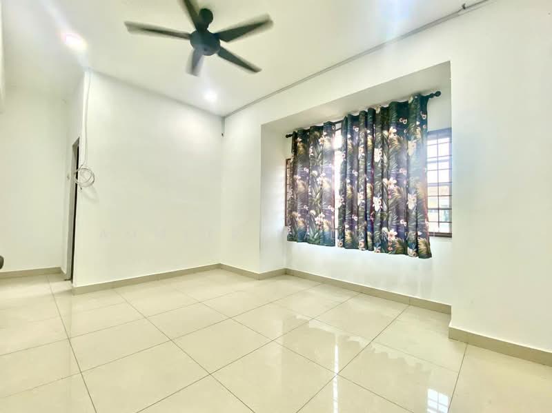 2-storey Terraced House for Sale in Bandar Teknologi Kajang (Kajang) - Ammeer Nadzrai - Interior - PropertyGuru.com.my