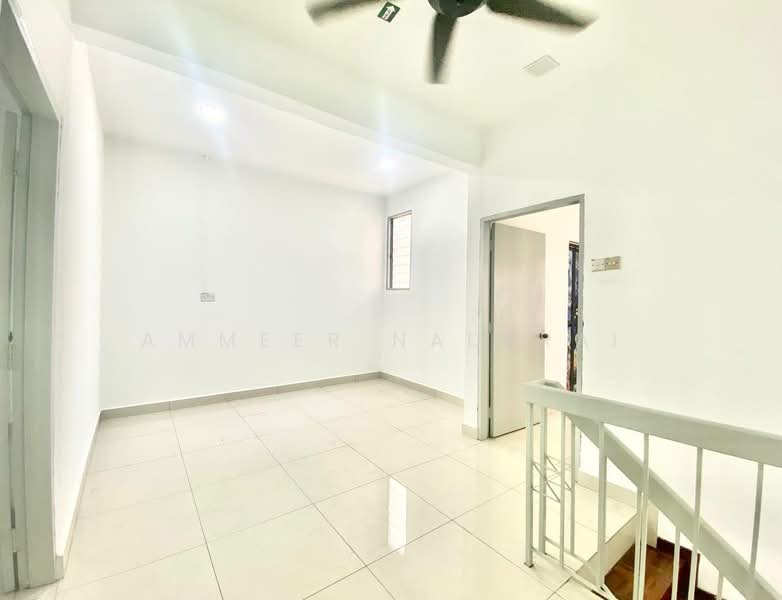 2-storey Terraced House for Sale in Bandar Teknologi Kajang (Kajang) - Ammeer Nadzrai - Interior - PropertyGuru.com.my