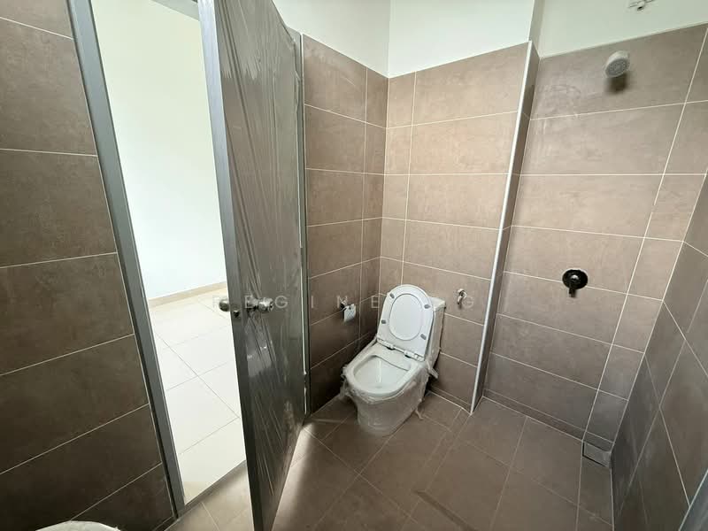 2-storey Terraced House for Sale in Taman Ponderosa (Johor Bahru) - Regine Ng - Bathroom - PropertyGuru.com.my