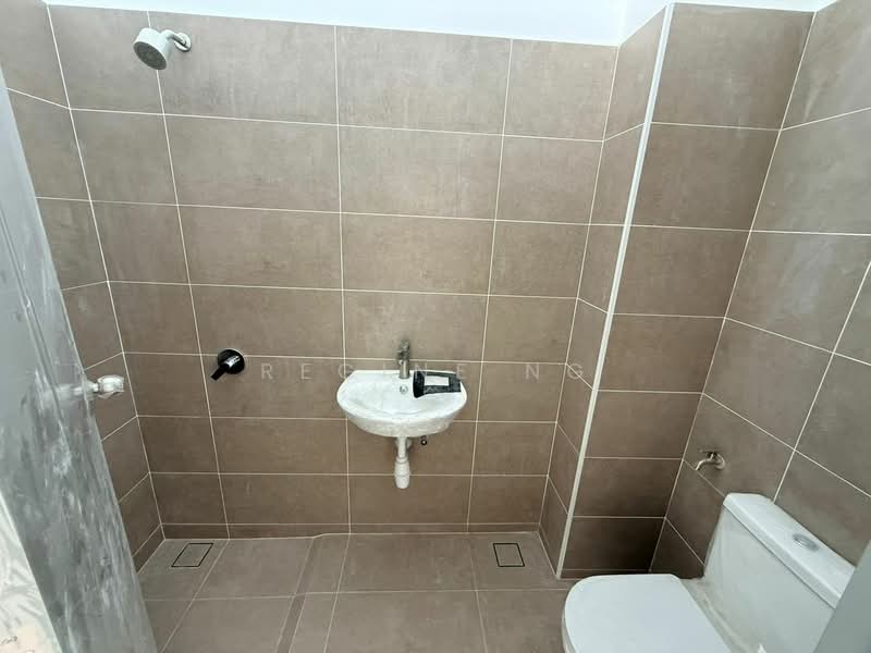 2-storey Terraced House for Sale in Taman Ponderosa (Johor Bahru) - Regine Ng - Bathroom - PropertyGuru.com.my
