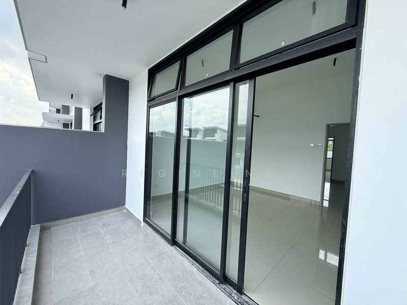 2-storey Terraced House for Sale in Taman Ponderosa (Johor Bahru) - Regine Ng - Balcony - PropertyGuru.com.my