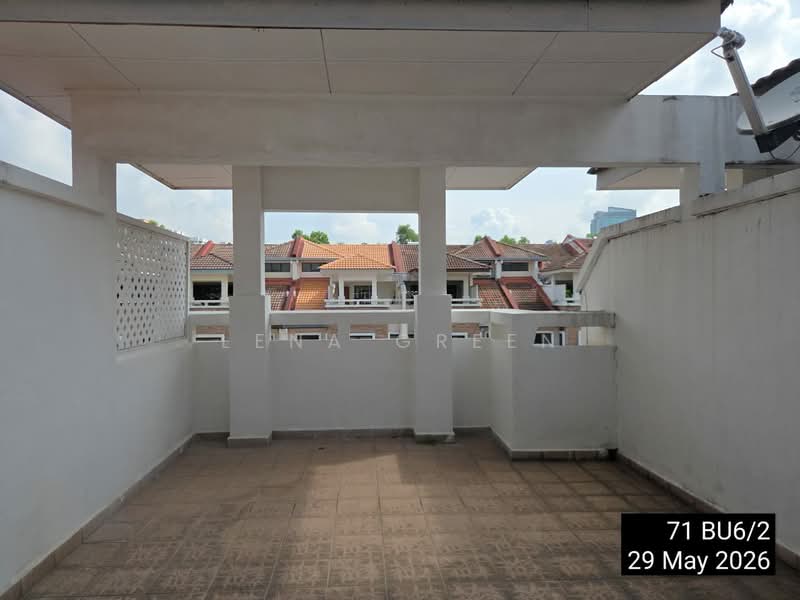 Rumah Teres 2.5 Tingkat untuk Disewa di Bandar Utama (Selangor) - Lena Green - Balcony - PropertyGuru.com.my
