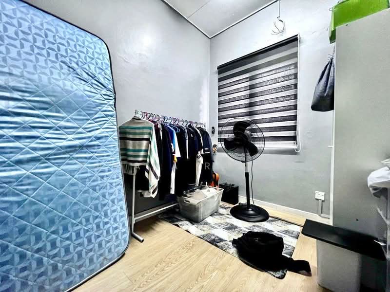 Rumah Teres 2 Tingkat untuk Dijual di Taman Cahaya Alam (Shah Alam) - Fahana Rashid - Bedroom - PropertyGuru.com.my