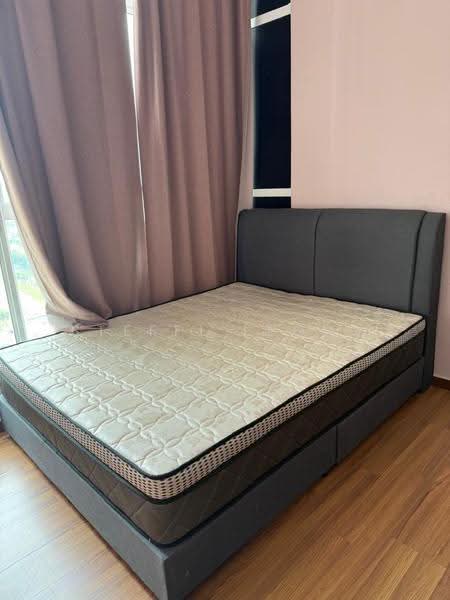 Kediaman Servis untuk Dijual di Impian Meridian - Steffi Leong - Bedroom - PropertyGuru.com.my