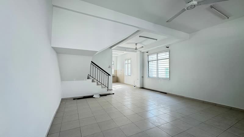 Rumah Teres untuk Disewa di Taman Kundang Jaya (Rawang) - Tris Jong - Interior - PropertyGuru.com.my