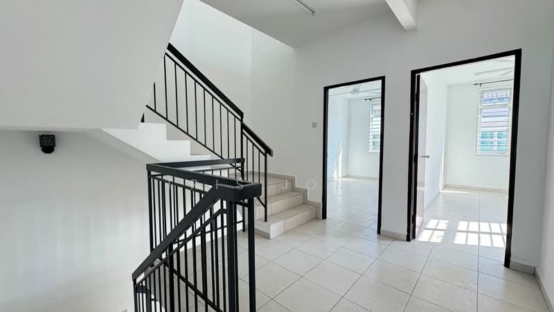 Rumah Teres untuk Disewa di Taman Kundang Jaya (Rawang) - Tris Jong - Interior - PropertyGuru.com.my