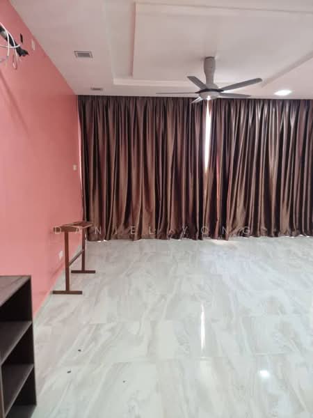 2.5-storey Terraced House for Sale in Taman Dato Onn (Johor Bahru) - Daniel Yong - Living Room - PropertyGuru.com.my