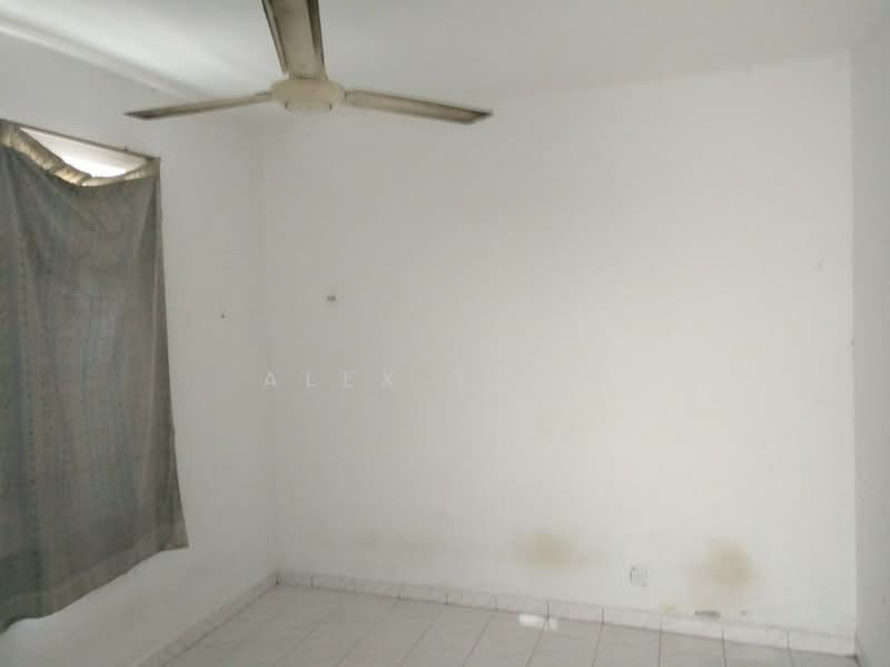 Pangsapuri untuk Dijual di Pangsapuri Lagoon Perdana - Alex Tong - PropertyGuru.com.my
