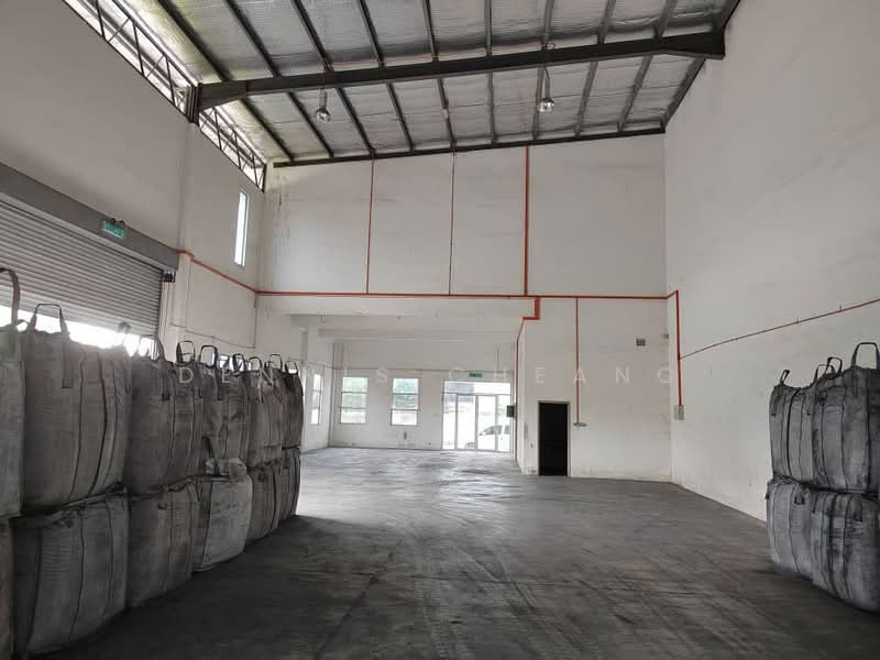 Cluster Factory for Sale in Taman Desa Cemerlang (Ulu Tiram) - Dennis Cheang - Interior - PropertyGuru.com.my