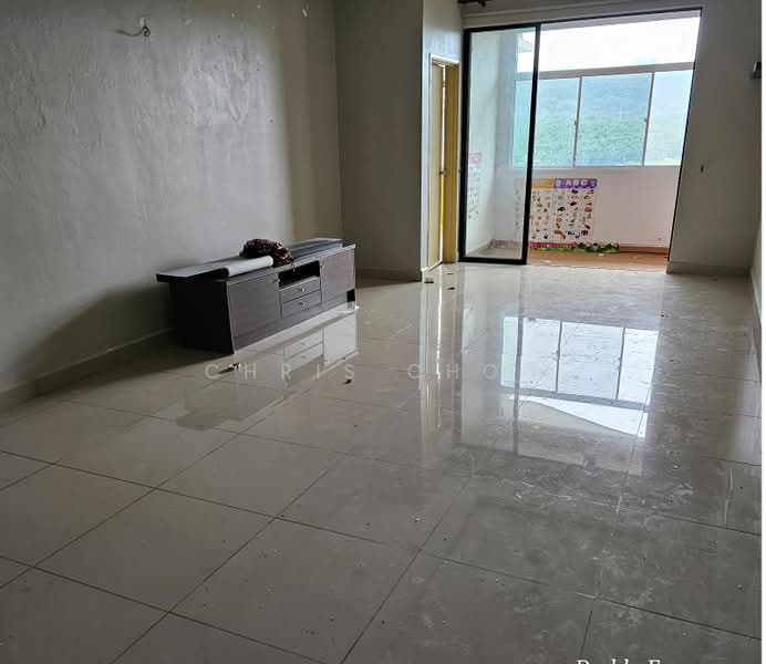 Pangsapuri untuk Disewa di Anggerik Residensi - Chris Choo - Living Room - PropertyGuru.com.my
