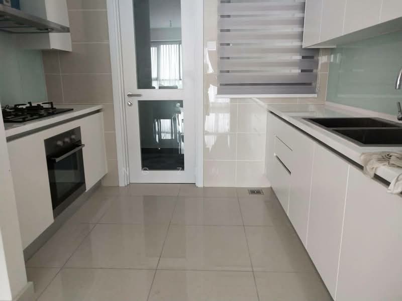 Kondominium untuk Disewa di Iskandar Residences - NG ZEN XI - Kitchen - PropertyGuru.com.my