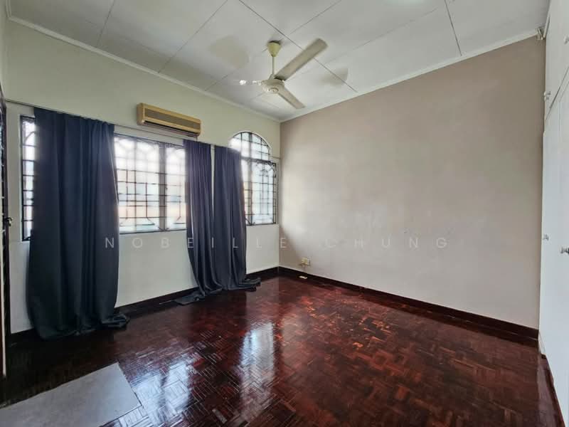 2-storey Terraced House for Rent in Usj 11 (Subang Jaya) - Nobeille Chung - Bedroom - PropertyGuru.com.my