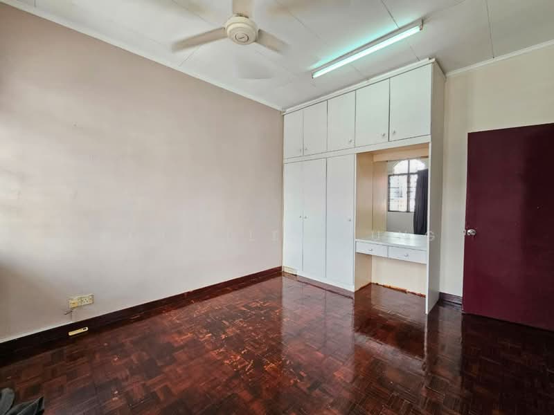 2-storey Terraced House for Rent in Usj 11 (Subang Jaya) - Nobeille Chung - Bedroom - PropertyGuru.com.my