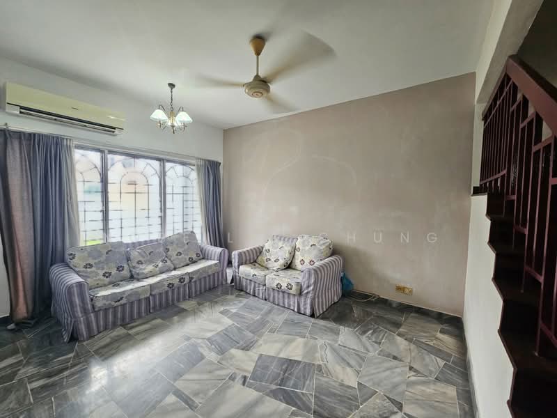 2-storey Terraced House for Rent in Usj 11 (Subang Jaya) - Nobeille Chung - Living Room - PropertyGuru.com.my