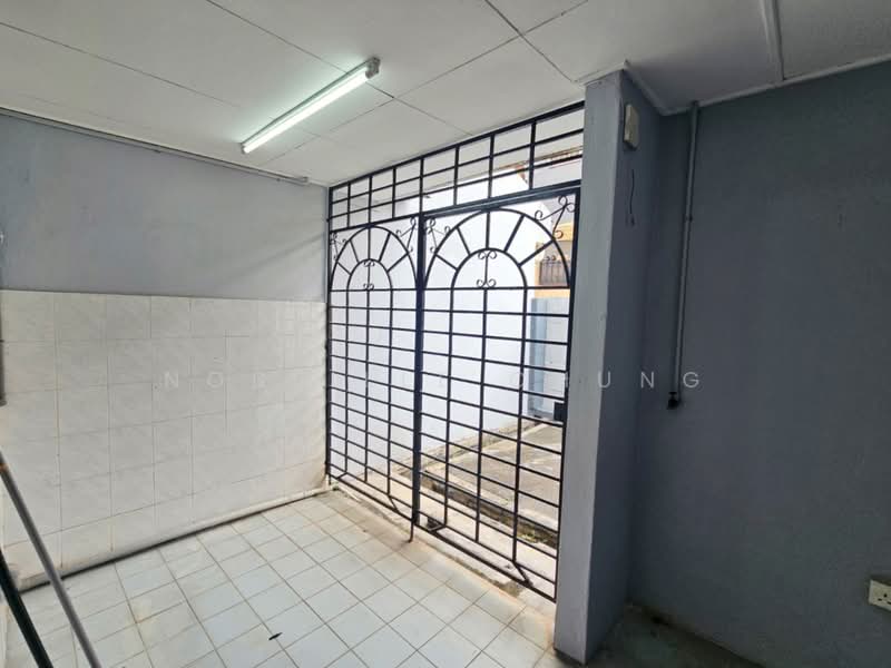 2-storey Terraced House for Rent in Usj 11 (Subang Jaya) - Nobeille Chung - Entrance - PropertyGuru.com.my