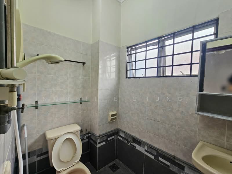 2-storey Terraced House for Rent in Usj 11 (Subang Jaya) - Nobeille Chung - Bathroom - PropertyGuru.com.my