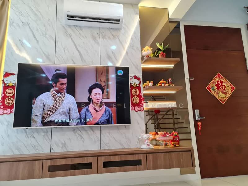 Rumah Teres 3 Tingkat untuk Dijual di Puchong (Selangor) - Gabriel Kong - Living Room - PropertyGuru.com.my
