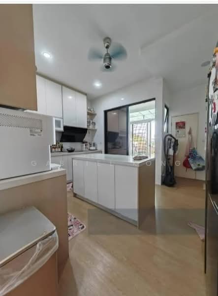 Rumah Teres 3 Tingkat untuk Dijual di Puchong (Selangor) - Gabriel Kong - Kitchen - PropertyGuru.com.my