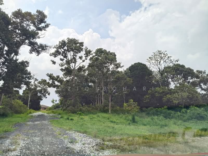 Tanah Kediaman untuk Dijual di Kampung Bangi (Bangi) - Haziq Bohari - Exterior - PropertyGuru.com.my