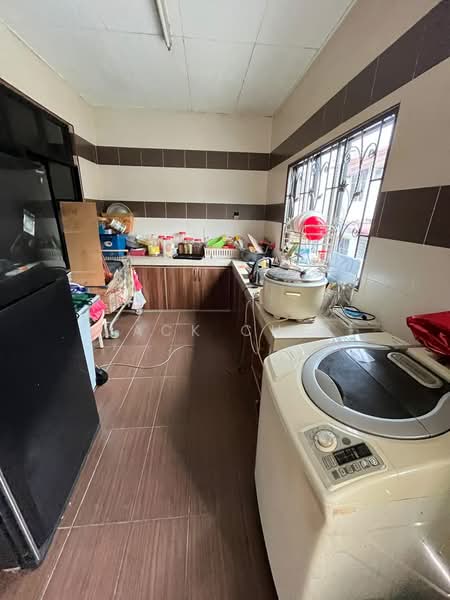 2-storey Terraced House for Sale in Taman Pulai Impian (Sikamat) - Jack Chia - Kitchen - PropertyGuru.com.my