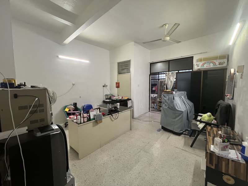 Rumah Teres 2 Tingkat untuk Dijual di Sungai Ara (Penang) - Evon Kang - Living Room - PropertyGuru.com.my