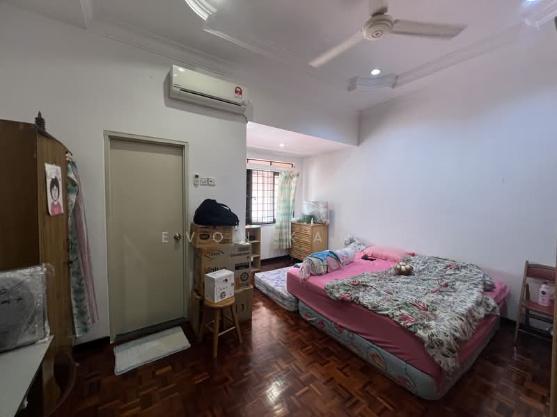 Rumah Teres 2 Tingkat untuk Dijual di Sungai Ara (Penang) - Evon Kang - Bedroom - PropertyGuru.com.my