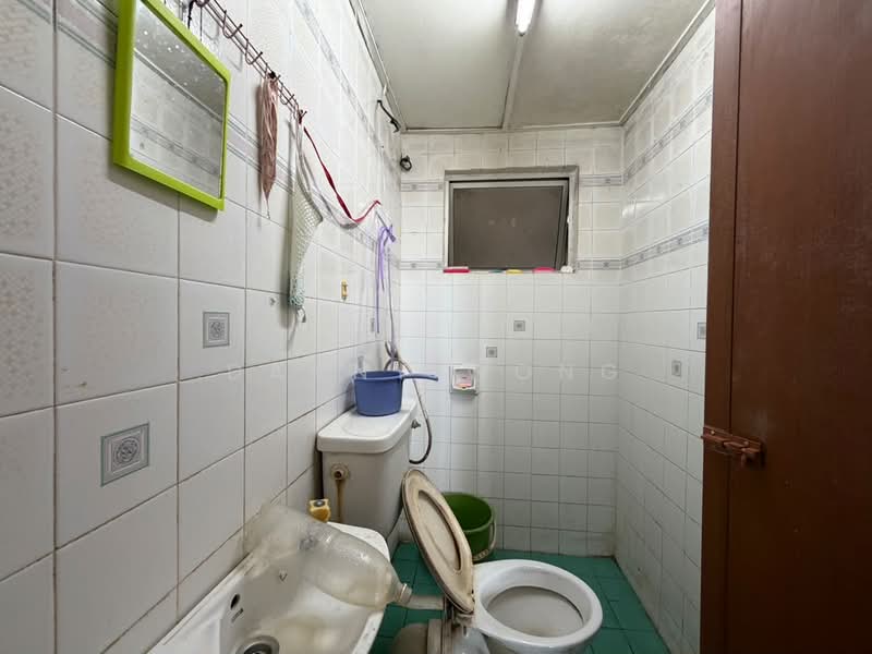 Pangsapuri untuk Dijual di Sri Permata - Danny Wong - Bathroom - PropertyGuru.com.my