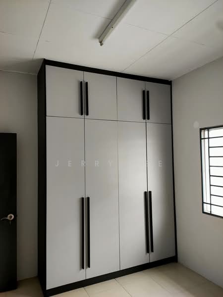 Rumah Berkembar untuk Dijual di Taman Puncak Jalil (Seri Kembangan) - Jerry Lee - PropertyGuru.com.my