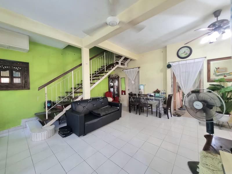 Semi-Detached House for Sale in Puncak Alam (Selangor) - Firdaus Hamidun - PropertyGuru.com.my