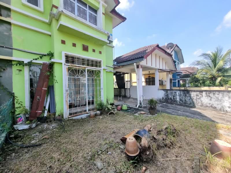 Semi-Detached House for Sale in Puncak Alam (Selangor) - Firdaus Hamidun - PropertyGuru.com.my