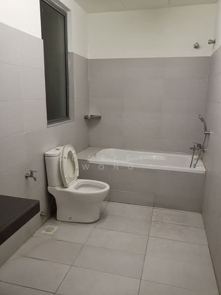Kondominium untuk Disewa di X2 Residency - Scarlett Wong - Bathroom - PropertyGuru.com.my