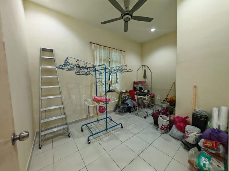 1-storey Terraced House for Sale in Bandar Putra Kulai (Kulai) - Anson Chua - Interior - PropertyGuru.com.my