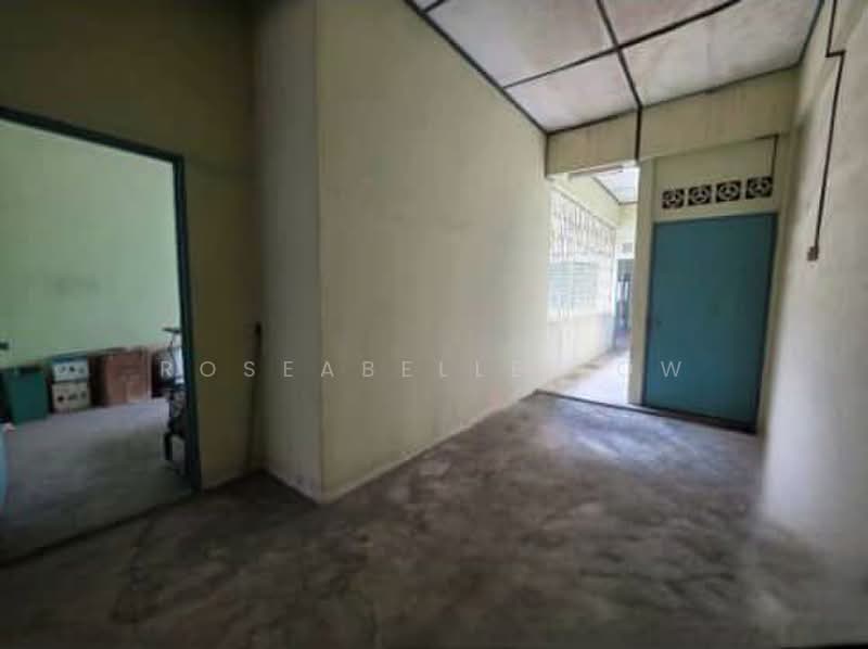 Shop for Sale in Banting (Selangor) - Roseabelle Low - Interior - PropertyGuru.com.my