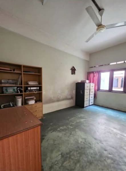 Shop for Sale in Banting (Selangor) - Roseabelle Low - Study - PropertyGuru.com.my