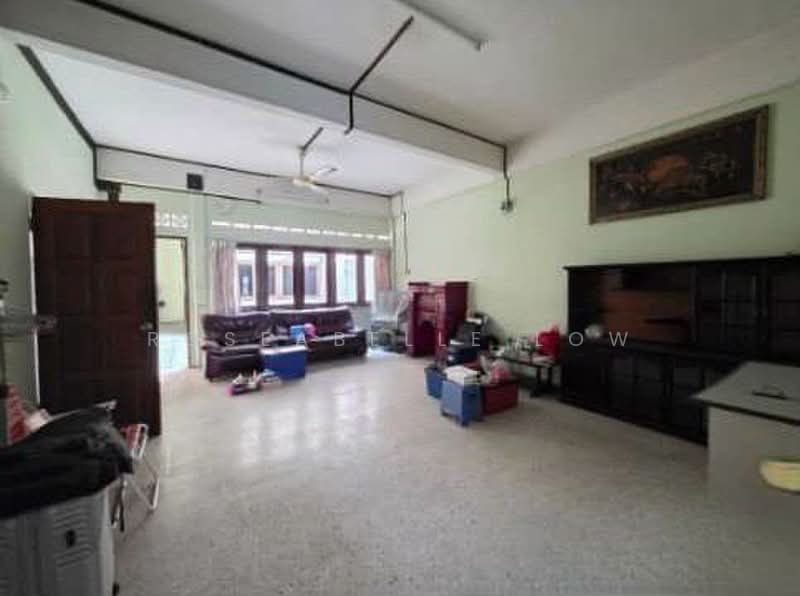 Shop for Sale in Banting (Selangor) - Roseabelle Low - Living Room - PropertyGuru.com.my