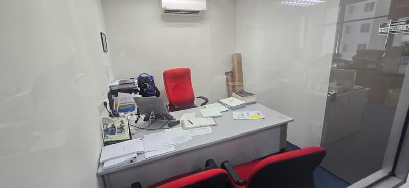 Shop / Office for Rent in Seri Kembangan (Selangor) - Janet Au - PropertyGuru.com.my