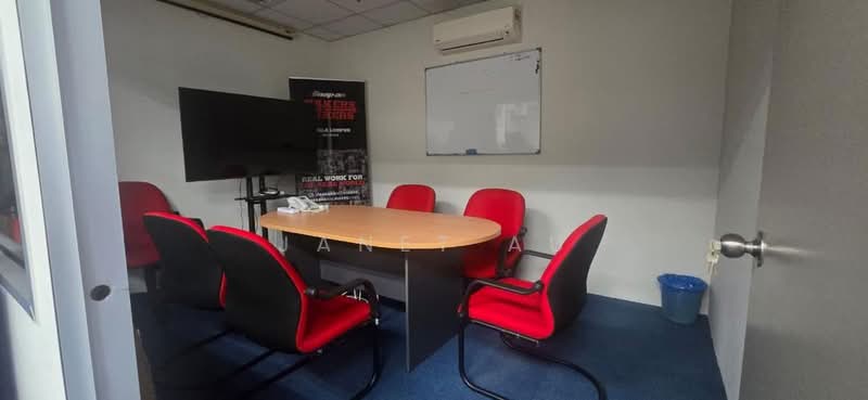 Shop / Office for Rent in Seri Kembangan (Selangor) - Janet Au - PropertyGuru.com.my