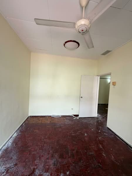 2-storey Terraced House for Rent in Taman Overseas Union (Taman Oug) (Jalan Klang Lama (Old Klang Road)) - Han . - Interior - PropertyGuru.com.my