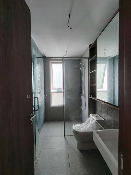 Rumah Berkembar untuk Disewa di Strait Quay (Tanjung Tokong) - Davidz Loh - Bathroom - PropertyGuru.com.my