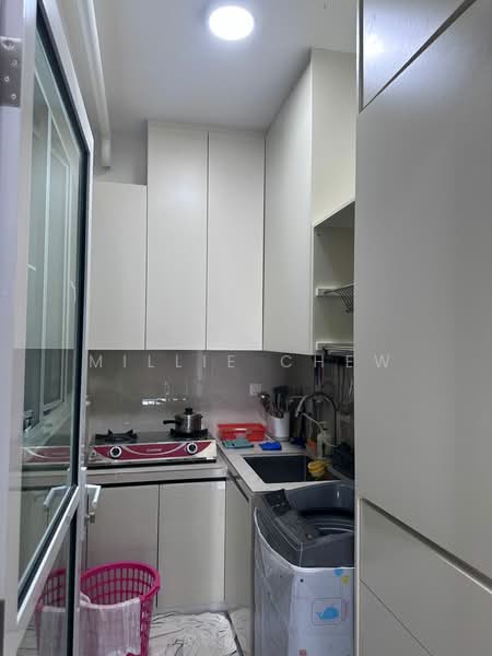 Flat for Rent at IDEAL RESIDENCY - Millie Chew - Kitchen - PropertyGuru.com.my