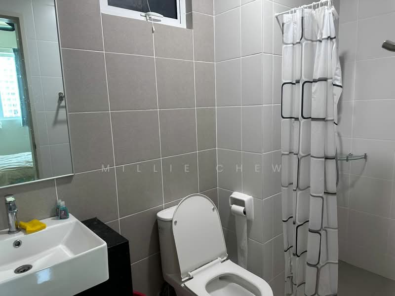 Flat for Rent at IDEAL RESIDENCY - Millie Chew - Bathroom - PropertyGuru.com.my