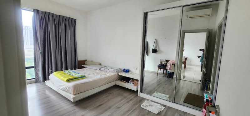Service Residence for Sale at Southkey Mosaic - Chang Hoong Wen - Bedroom - PropertyGuru.com.my