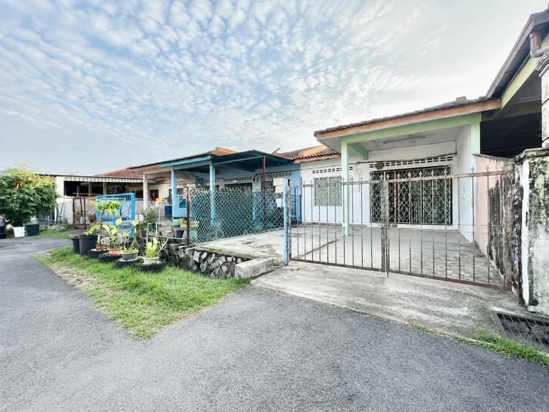 Rumah Teres 1 Tingkat untuk Dijual di Bandar Rinching Seksyen 5 (Semenyih) - JUMIDAH (JUE) - Exterior - PropertyGuru.com.my
